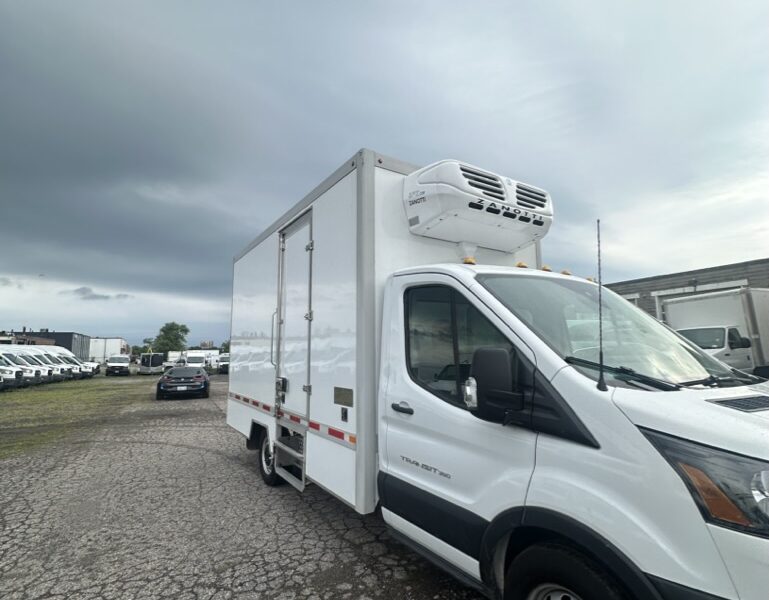 2022 Ford transit Reefer