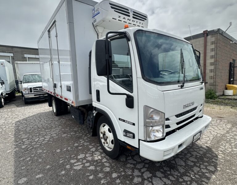 2010 Isuzu Reefer Truck