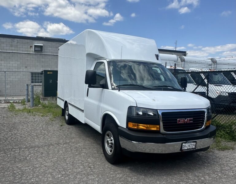 2022 Chevrolet Savana Cube Van