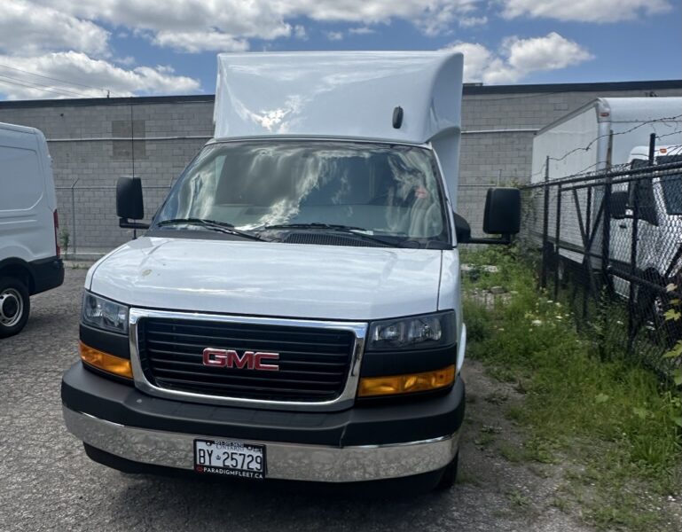 2022 Chevrolet Savana Cube Van