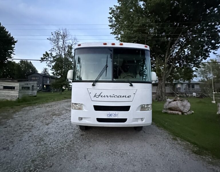 2002 RV