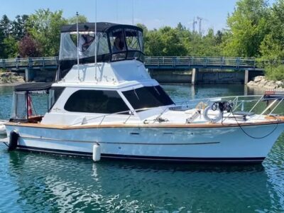 37' Classic Yacht