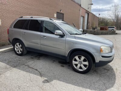 Volvo XC90 (Silver) – Scandinavian Safety, Subtle Strength, and Everyday Realism