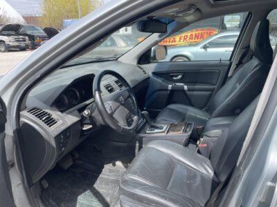 Volvo XC90 (Silver) – Scandinavian Safety, Subtle Strength, and Everyday Realism