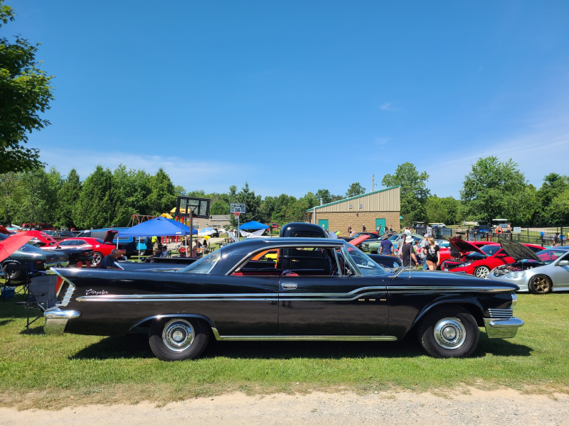 1959 Chrysler Windsor 2DR HT