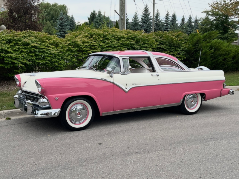 1955 Ford Crown Victoria