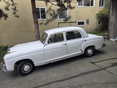 1957 Mercedes 220S