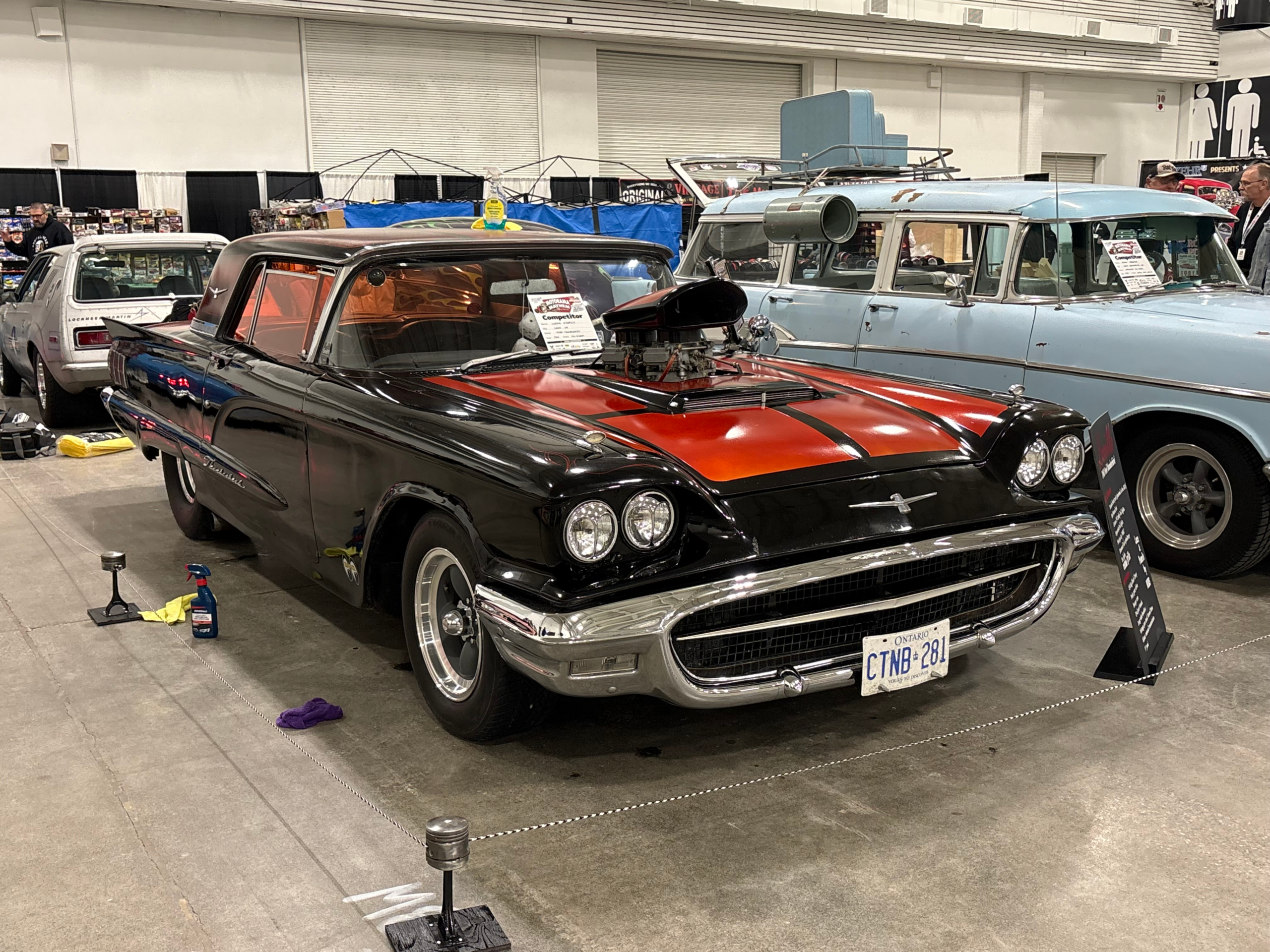 1960 Ford Thunderbird