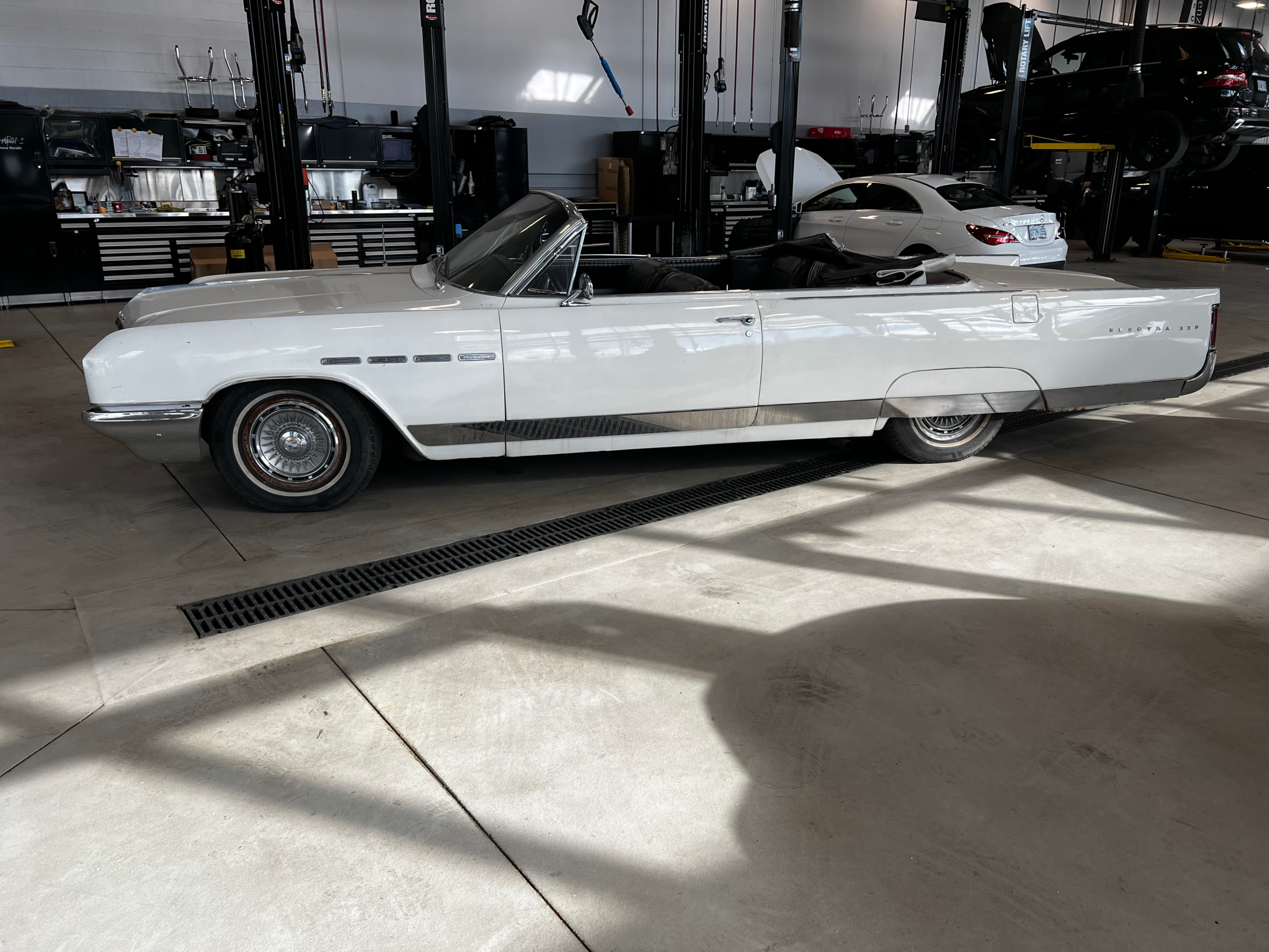1964 Buick Electra 225 Convertible