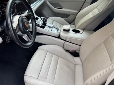 2017 Porsche Panamara
