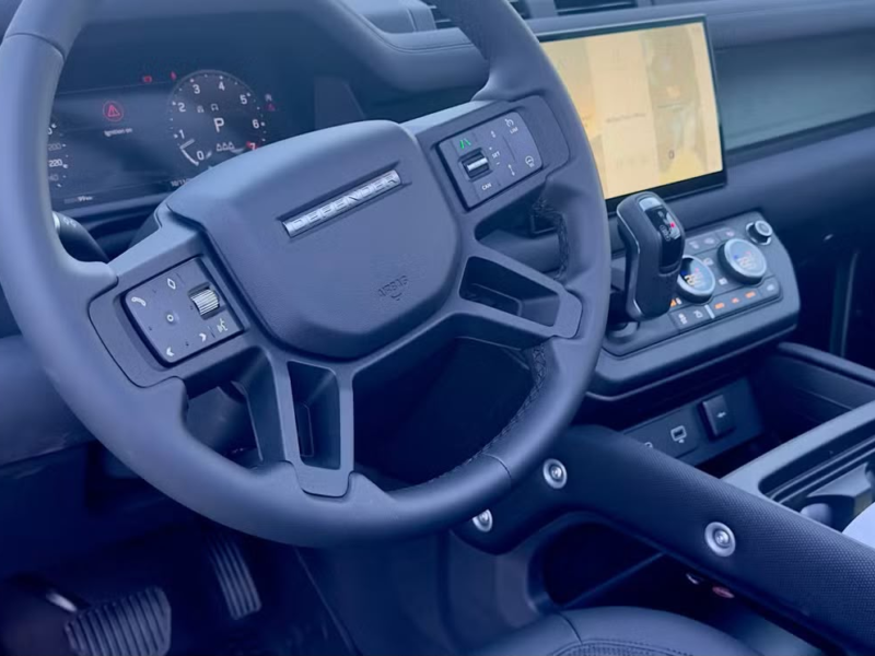 2023 Land Rover Defender
