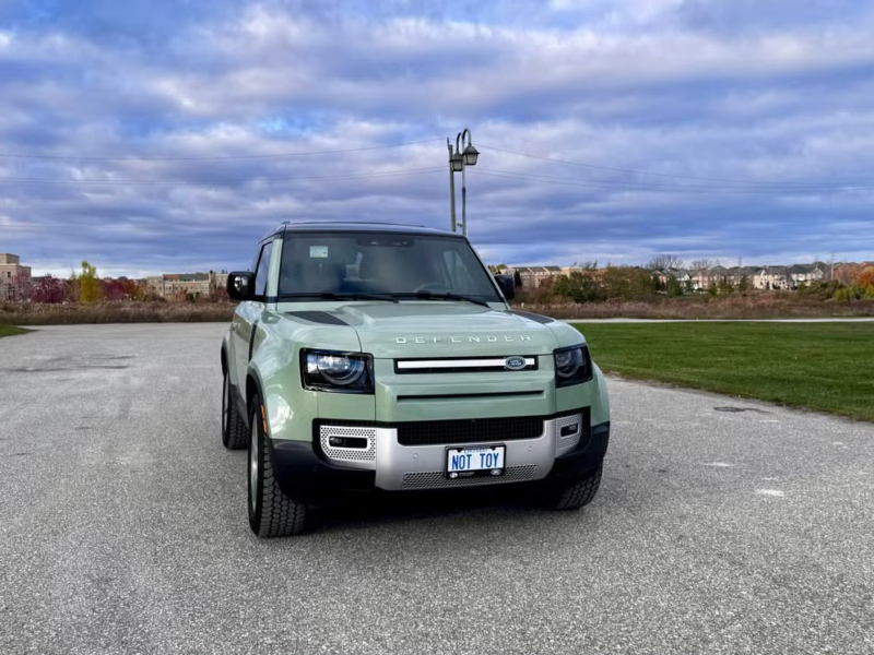 2023 Land Rover Defender