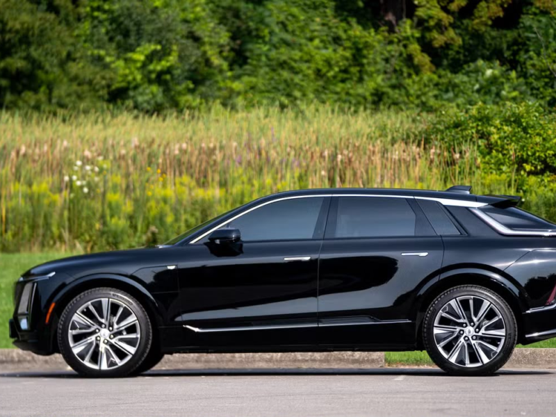 2024 Cadillac LYRIQ