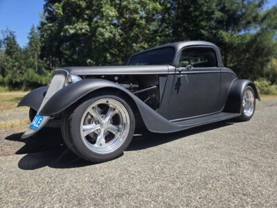 1933 Ford Hot-Rod Coupe