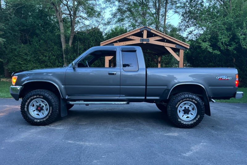 1989 Toyota 4×4 Pickup